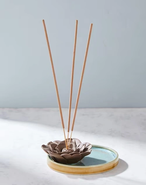 Multi Ceramic Glazed Hd Yavana Incense Holder