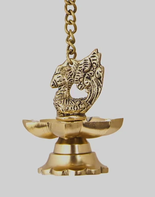 Brass Metal Casted Hd Mehnoor Oil Lamp