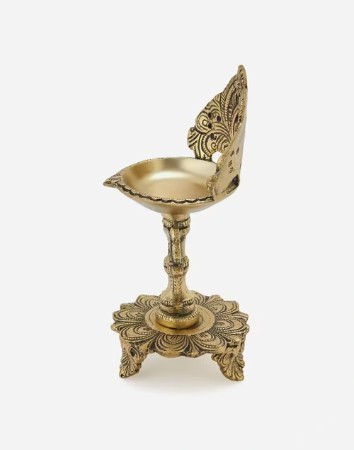 Brass Metal Mehnoor Oil Lamp