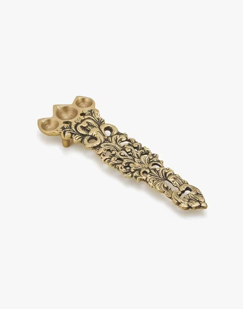 Brass Metal Mehnoor Oil Lamp