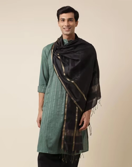 Black Cotton Silk Maheshwari Men Stole 3 Black Cotton Silk Maheshwari Men Stole