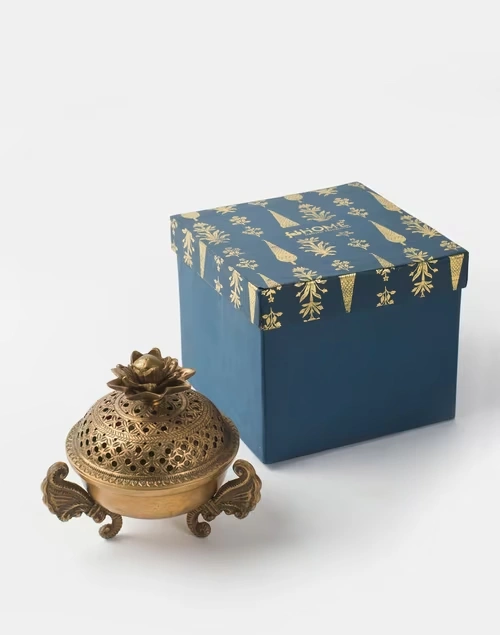 Gold Mehnoor Metal Fumer Gift Set 4 Gold Mehnoor Metal Fumer Gift Set