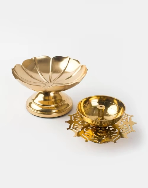 Gold Metal Cutwork Diya Gift Set 4 Gold Metal Cutwork Diya Gift Set