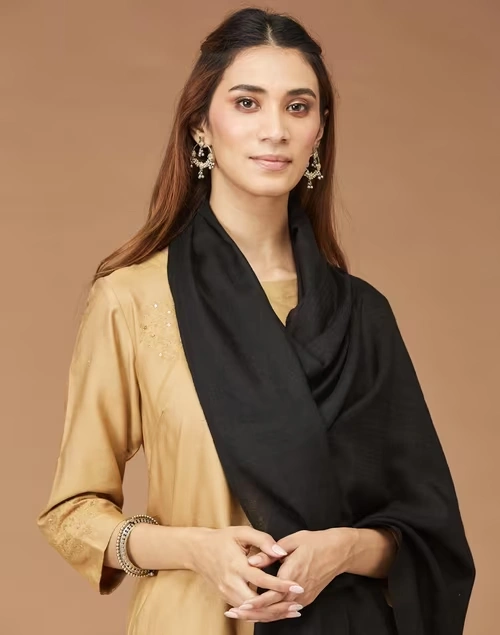 Black Cashmere Woven Stole