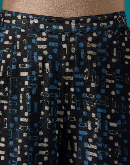 Blue Cotton Linen Dabu Printed Casual Tapered Pant