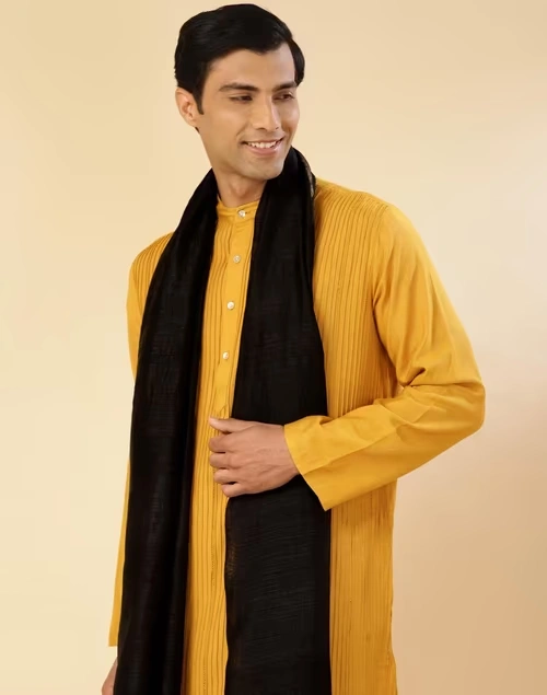 Black Silk Blend Woven Men Stole 4 Black Silk Blend Woven Men Stole