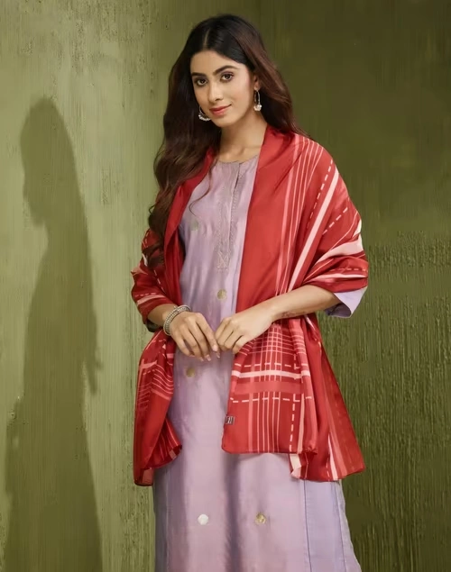 Red Silk Striped Stole 4 Red Silk Striped Stole