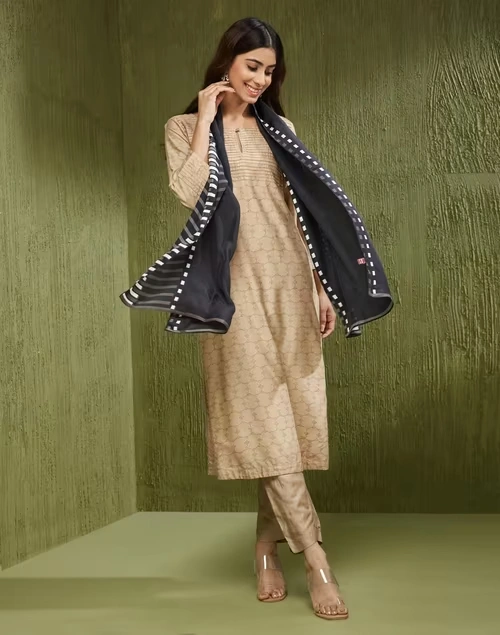 Black Silk Woven Stole