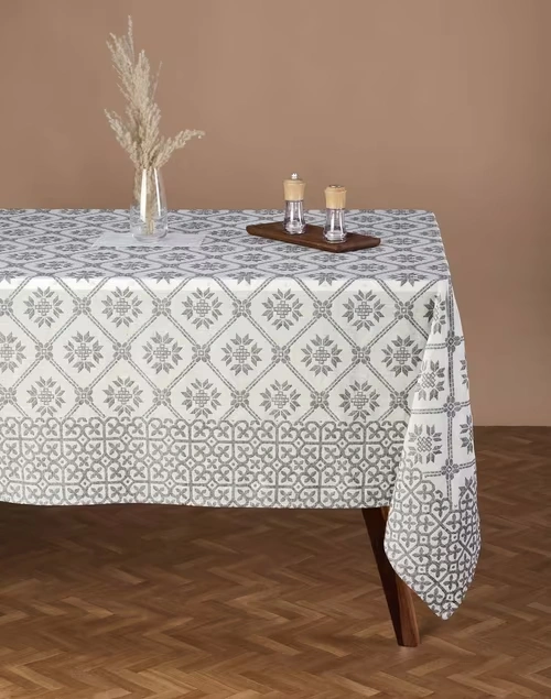 Natural Cotton Shama Cutwork Table Cover 4 Seater