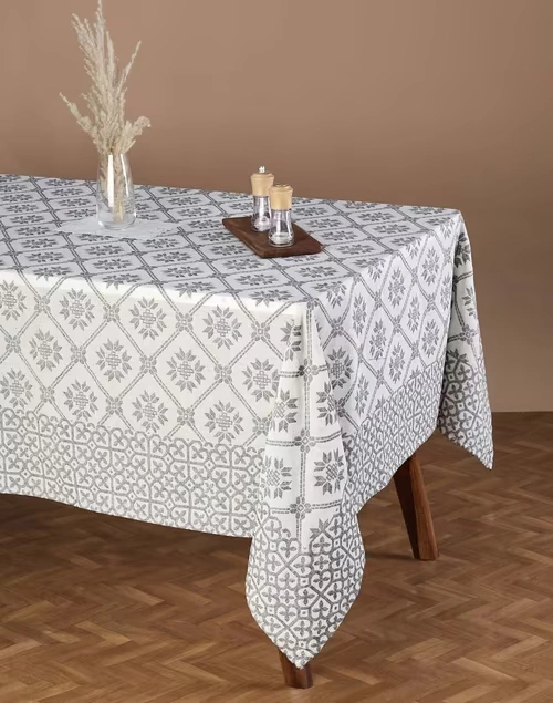 Natural Cotton Shama Cutwork Table Cover 4 Seater