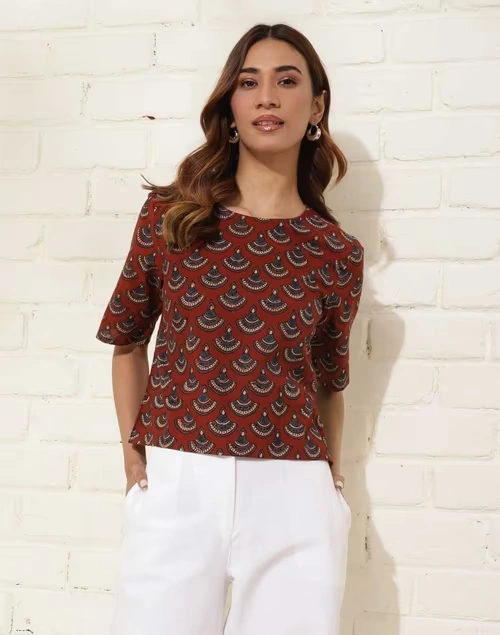 Red Cotton Printed Short Top 3 Red Cotton Printed Short Top