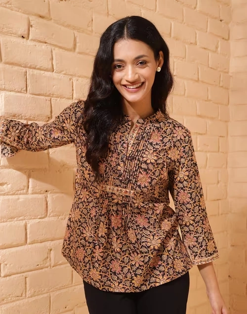 Black Cotton Printed Top