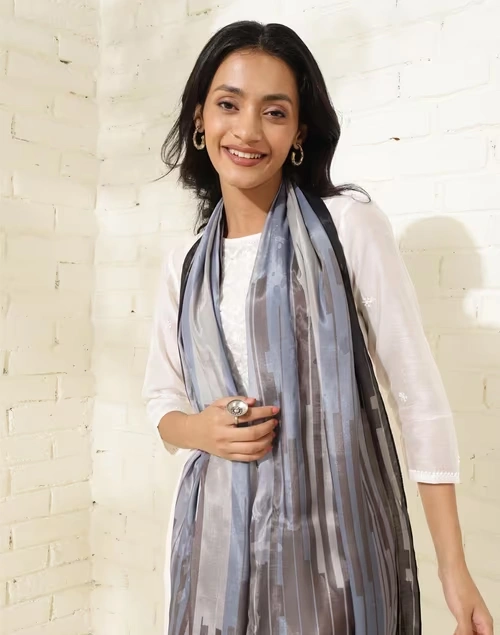 Grey Viscose Blend Printed Stole 4 Grey Viscose Blend Printed Stole