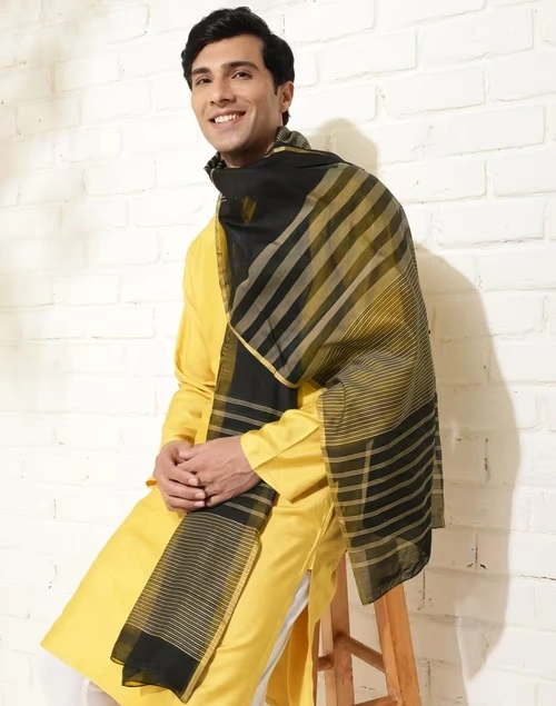 Black Cotton Silk Blend Maheshwari Stole