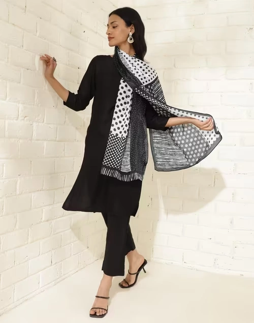 Black Modal Printed Stole 3 Black Modal Printed Stole