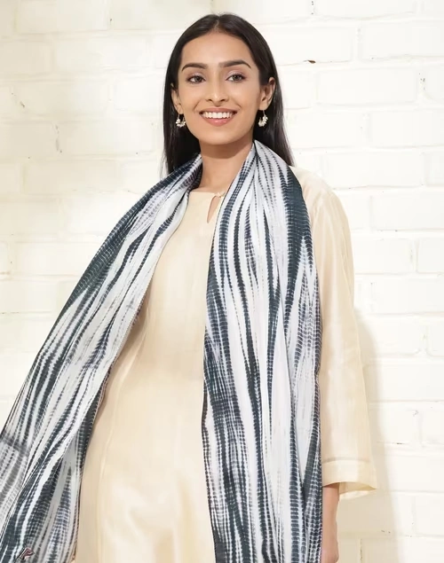 Black Silk Tie & Dye Stole 4 Black Silk Tie & Dye Stole