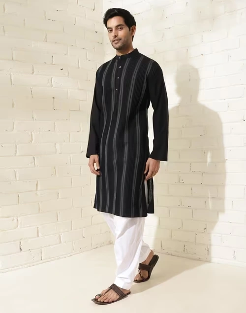Black Cotton Pintucks Long Kurta