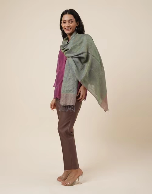 Pink Silk Stole 3 Pink Silk Stole