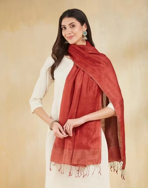 Red Silk Stole