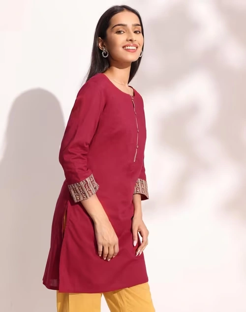 Red Cotton Slim Fit Short Kurta