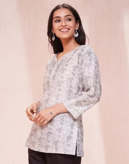 Grey Cotton Silk Hand Block Printed Short Kurta 3 Grey Cotton Silk Hand Block Printed Short Kurta