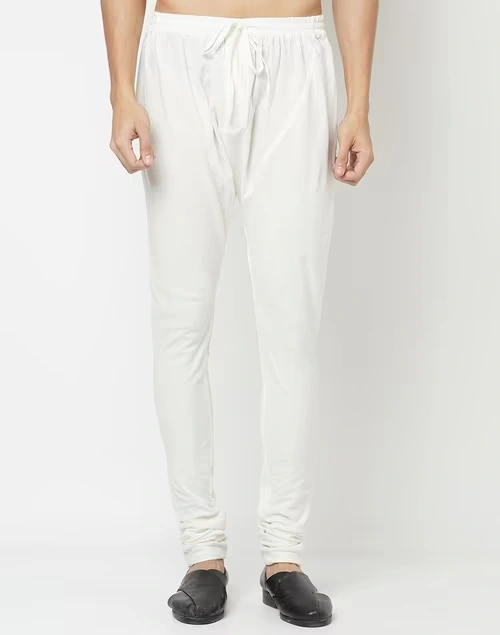 Off White Cotton Satna Churidar With Zip Fly Back Pocket