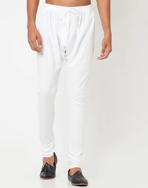 White Cotton Satna Churidar With Zip Fly Back Pocket