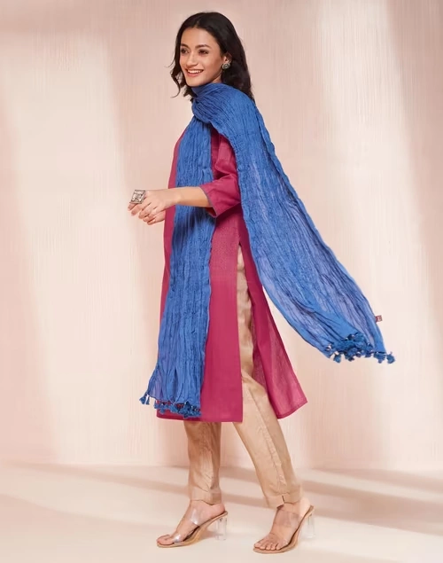 Avni Pink Cotton Blend Regular Fit Kurta & Dupatta Set
