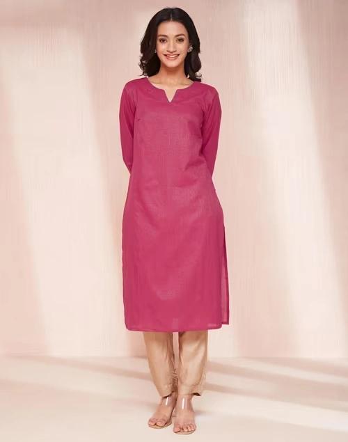Avni Pink Cotton Blend Regular Fit Kurta & Dupatta Set 3 Avni Pink Cotton Blend Regular Fit Kurta & Dupatta Set