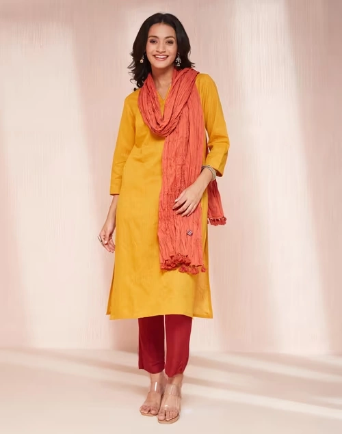 Avni Mustard Cotton Blend Regular Fit Kurta & Dupatta Set