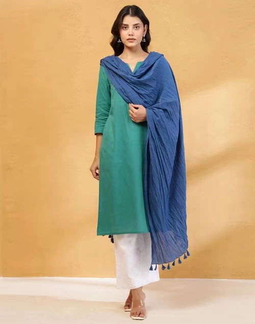 Avni Green Cotton Blend Regular Fit Kurta & Dupatta Set