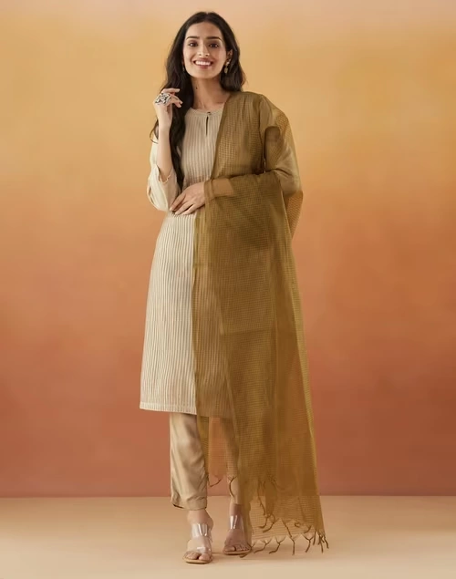 Avni Beige Cotton Slim Fit Kurta & Dupatta