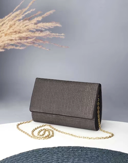 Black Clutch