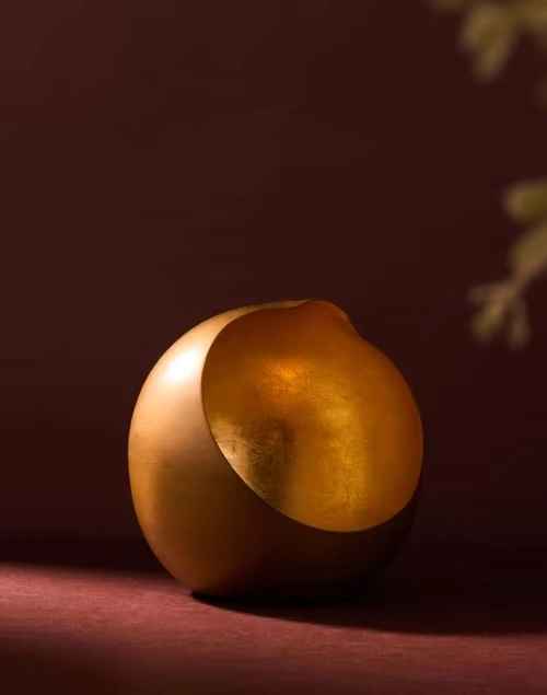 Multi Metal Antiqued Svarna Tlite Holder