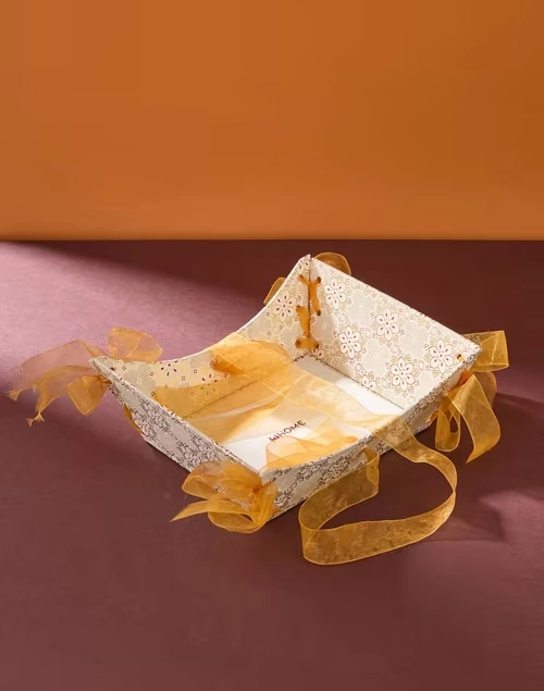 Onam Paper Gift Basket