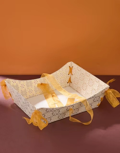 Onam Paper Gift Basket