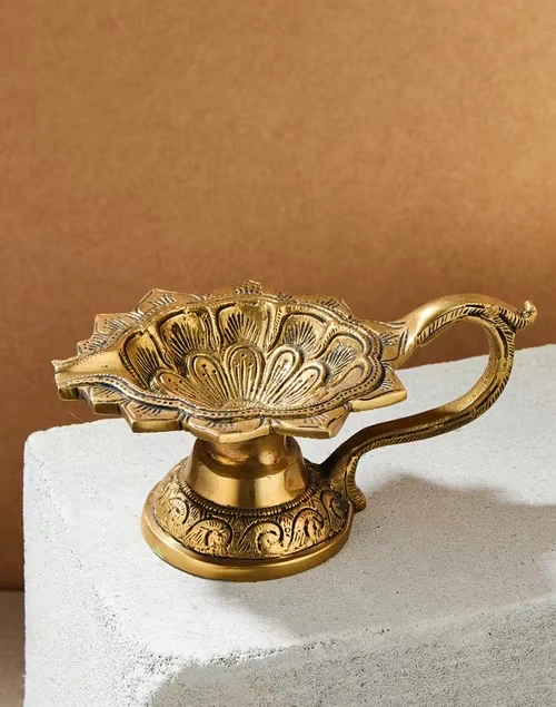 Antique Brass Antiqued Mehnoor Oil Lamp