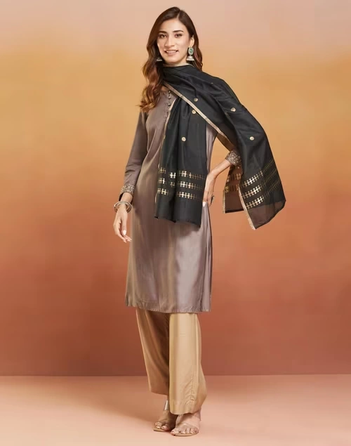 Black Cotton Silk Blend Banarsi Stole 4 Black Cotton Silk Blend Banarsi Stole