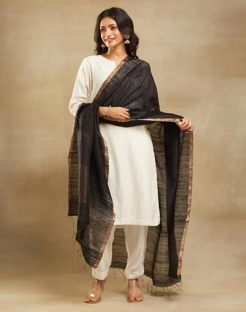 Black Silk Hand Woven Dupatta 4 Black Silk Hand Woven Dupatta