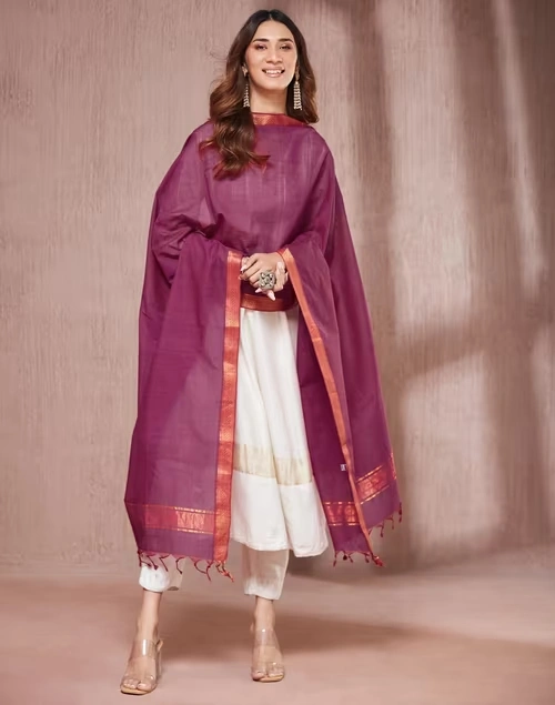 Wine Cotton Woven Dupatta 4 Wine Cotton Woven Dupatta