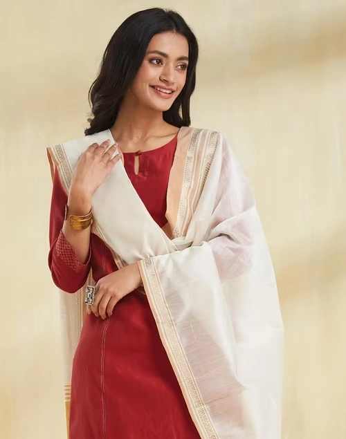 Natural Cotton Silk Blend Maheshwari Dupatta