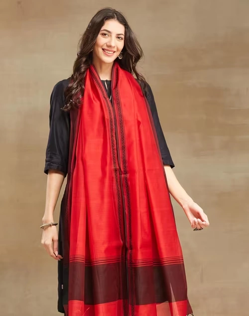 Red Cotton Silk Blend Maheshwari Dupatta