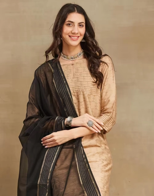 Black Cotton Silk Blend Maheshwari Dupatta