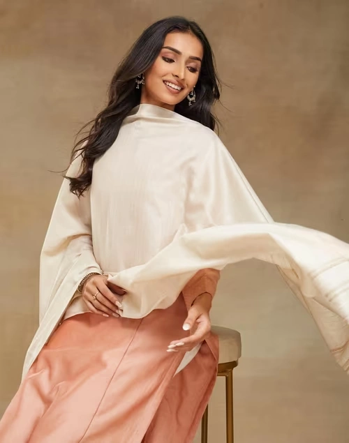 Natural Silk Blend Woven Dupatta