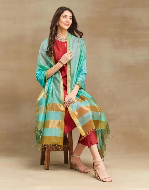 Turquoise Cotton Silk Blend Maheshwari Dupatta