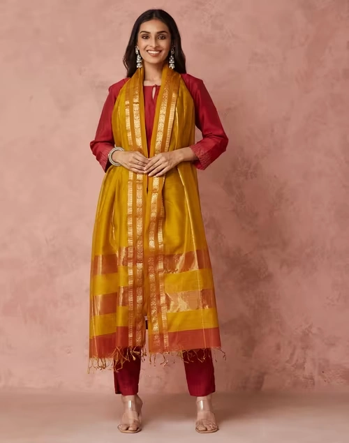 Mustard Cotton Silk Blend Maheshwari Dupatta 3 Mustard Cotton Silk Blend Maheshwari Dupatta
