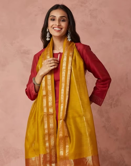 Mustard Cotton Silk Blend Maheshwari Dupatta 4 Mustard Cotton Silk Blend Maheshwari Dupatta