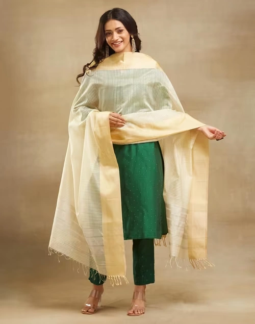 Natural Cotton Silk Blend Maheshwari Dupatta 4 Natural Cotton Silk Blend Maheshwari Dupatta