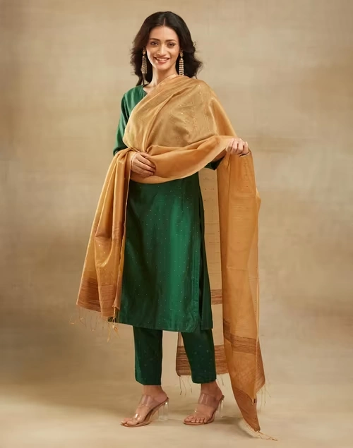 Beige Cotton Silk Blend Hand Woven Dupatta 4 Beige Cotton Silk Blend Hand Woven Dupatta