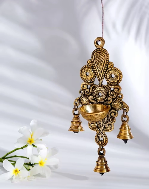 Brass Mehnoor Casted Bell Oil Lamp